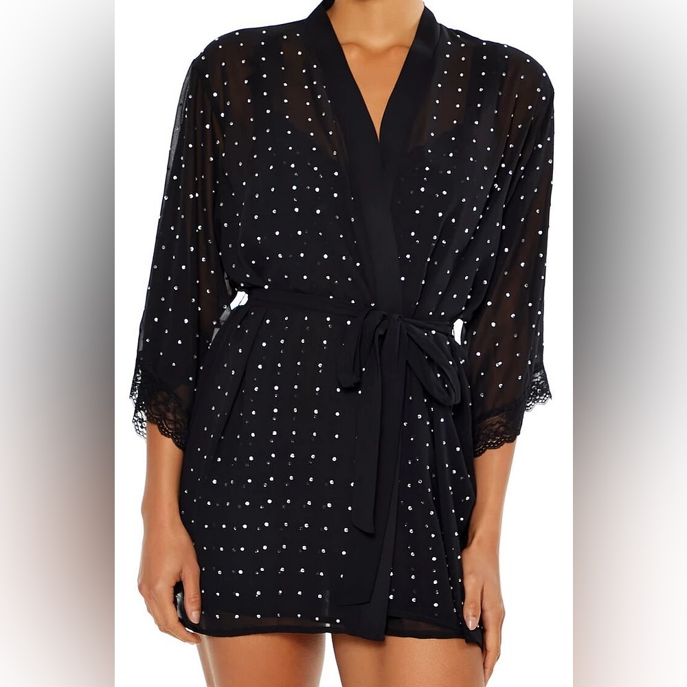 F21 - Rhinestone Kimono Robe - Size Medium- NWT - Picture 3 of 7